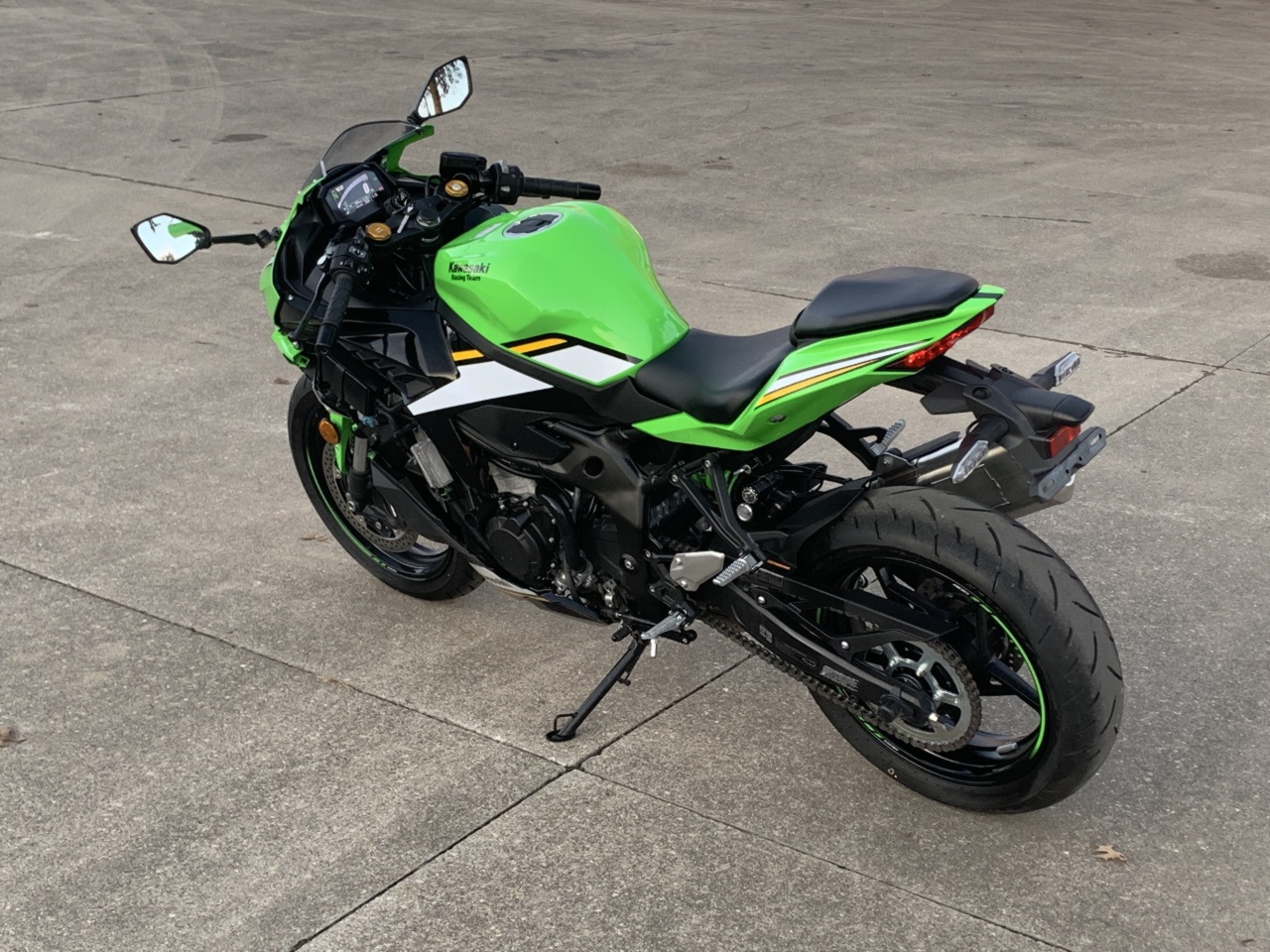 2025 Kawasaki Ninja ZX-4RR KRT EDITION w/ABS